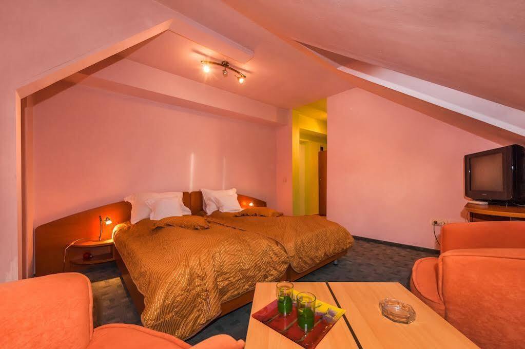 Aparthotel Sighişoara Buitenkant foto